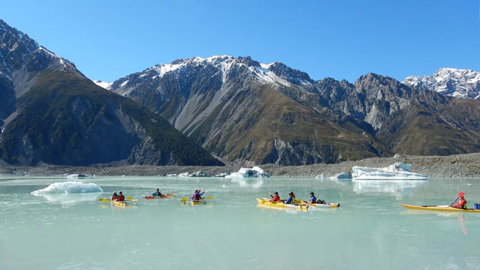 new-zealand-water-journey-mountain-kayaking